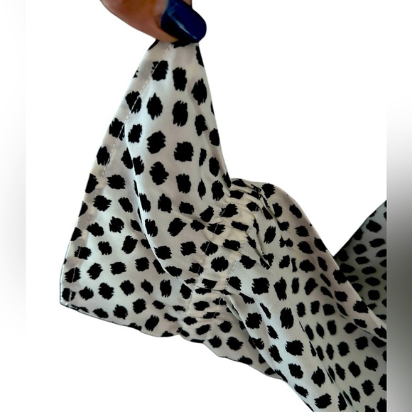 Banana republic blouse in white/black print, flare sleeve, boho, Sz L, good cond - Picture 4 of 4